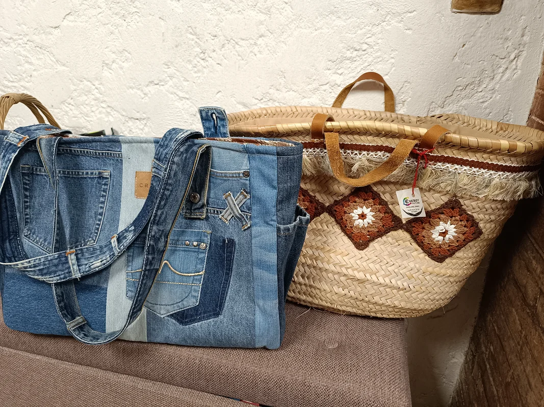 Energy Peinture Creation De Sac En Jeans Antibes Realisation 63